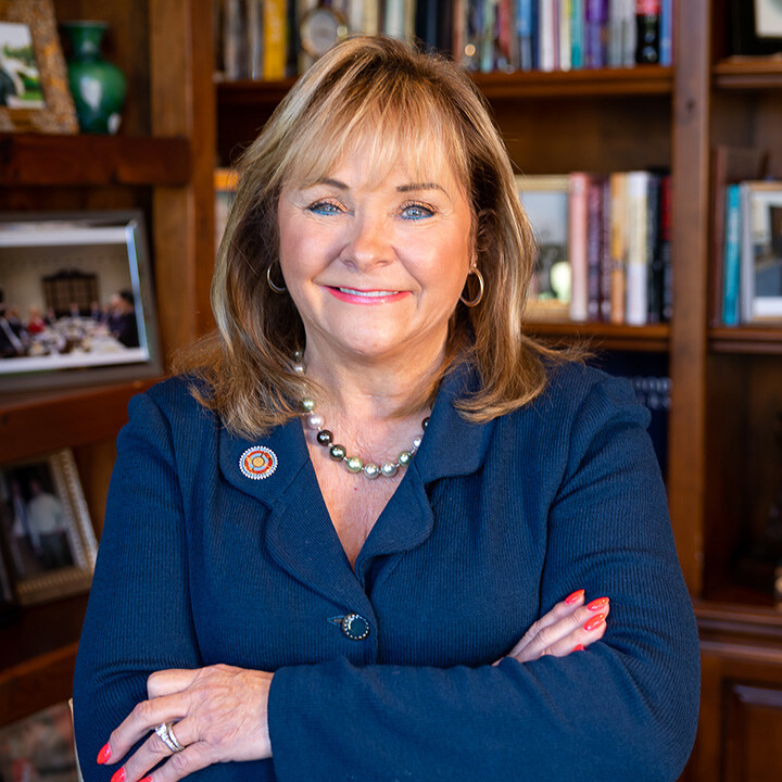 Governor Mary Fallin-Christensen